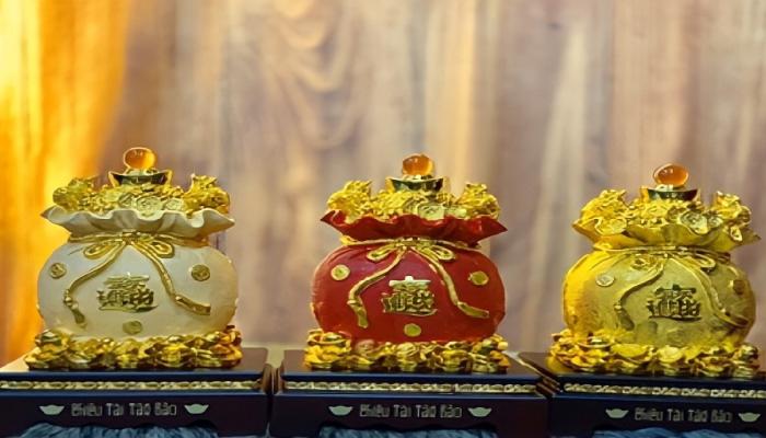 Túi tiền Kim Bảo là biểu tượng của giàu sang và quyền lực với 3 màu sắc khác nhau
