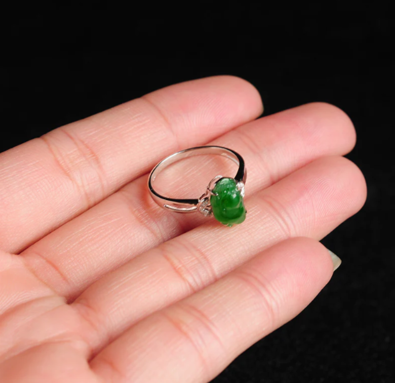 Chọn nhẫn tỳ hưu phù hợp với bản mệnh