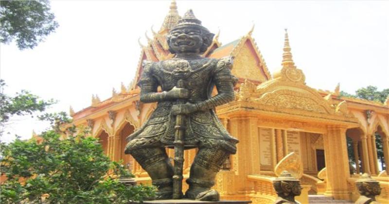 Răng hổ và ý nghĩa tâm linh: Hình ảnh minh họa về răng hổ và các biểu tượng tâm linh liên quan
