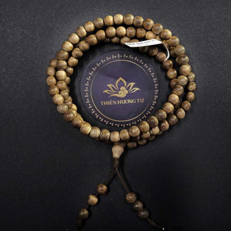 Ý nghĩa tâm linh của vòng tay trầm hương trong phong thủy và đời sống