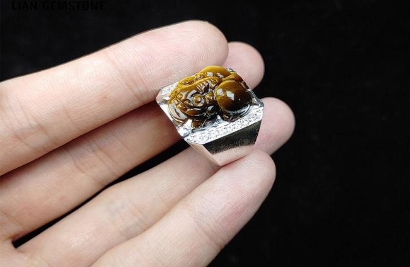 Chọn Nhẫn Tỳ Hưu Vàng Phù Hợp Với Bản Mệnh