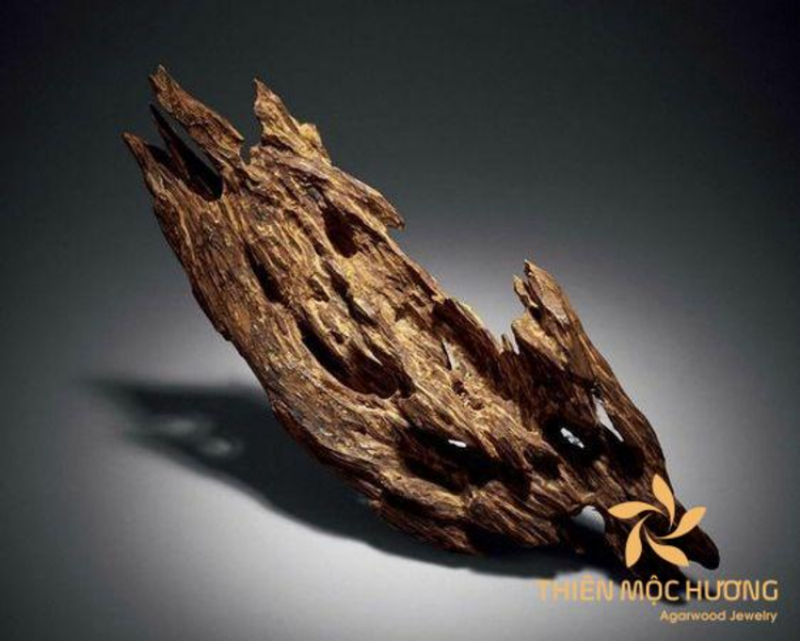 Cách phân biệt Trầm hương Kỳ Nam thật và giả