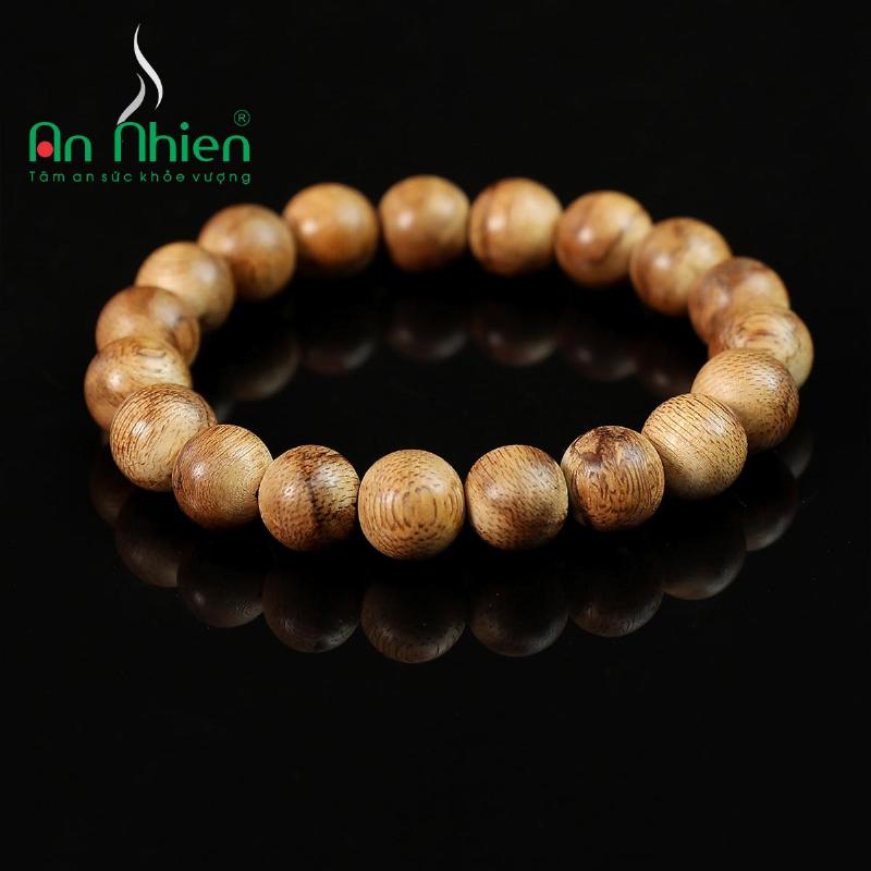 Trầm hương sánh chìm chất lượng cao, vân dầu rõ nét