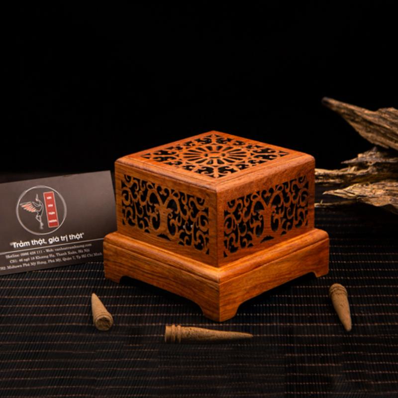 Trầm hương Việt Nam cao cấp với vân gỗ độc đáo và hương thơm tinh tế