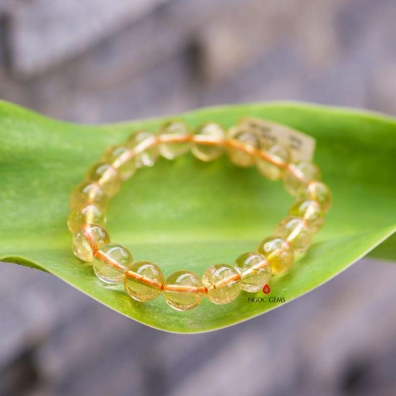 vòng tay thạch anh vàng tài lộc