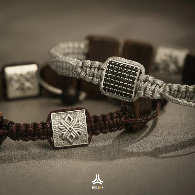 vong tay tram huong ket hop da phong thuy anh dep