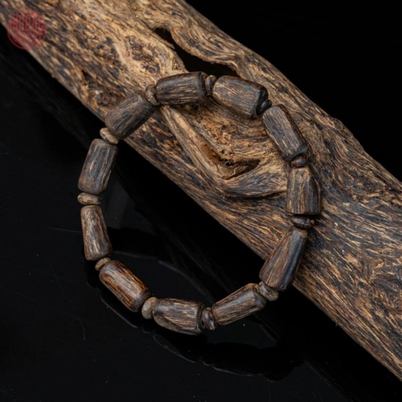 Vòng trầm hương đeo tay nữ tự nhiên, hương thơm dịu ngọt, phong thủy tốt